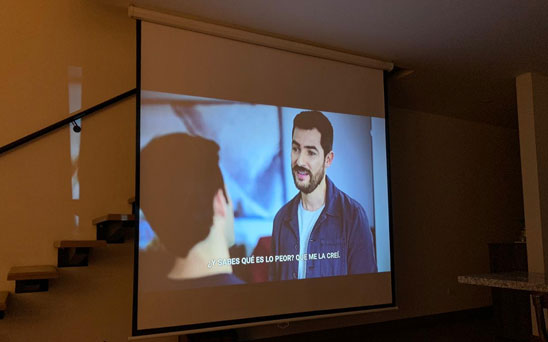 telon con sistema de resortes instalado en bogota